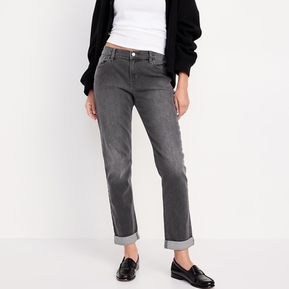 Old Navy Mid-Rise Wow Boyfriend Straight Jeans 6 Petite